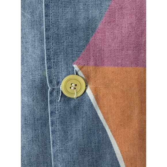 Colorful Geometric Casual Button Down Shirt - Picture 4 of 5